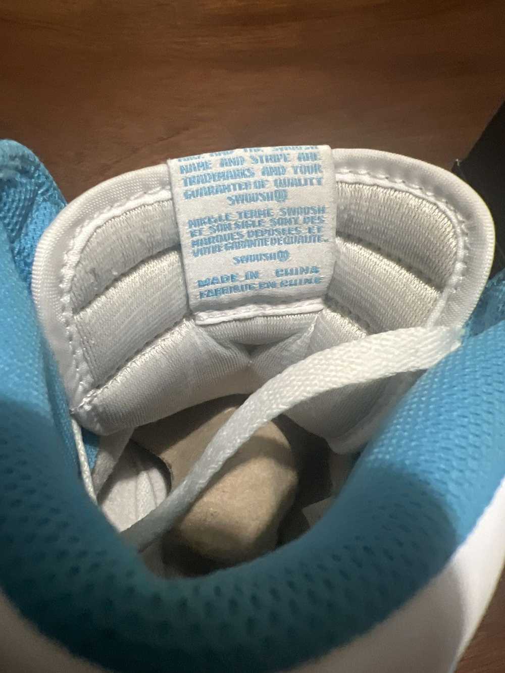 Nike Air Jordan 1 UNC Retro High - image 12