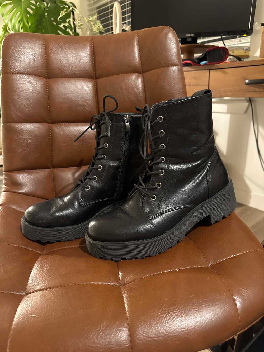 Lane 201 Black Madison Combat Boots - image 2