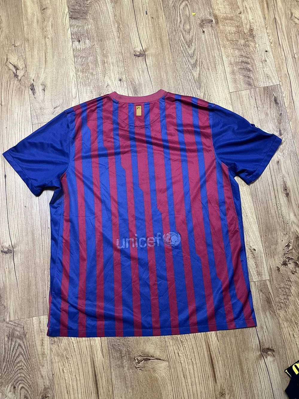 Nike × Soccer Jersey × Vintage 2011-12 Fc Barcelo… - image 2