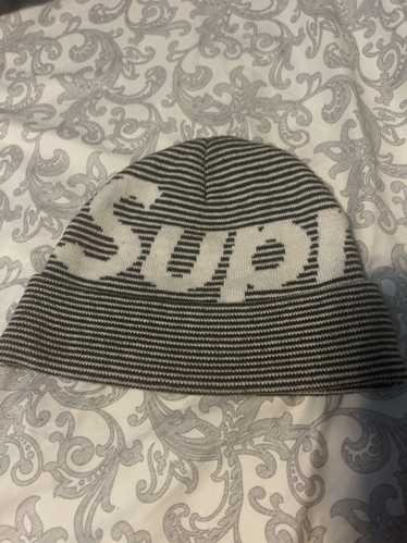 Supreme Supreme All Around Logo Beanie SS:2022