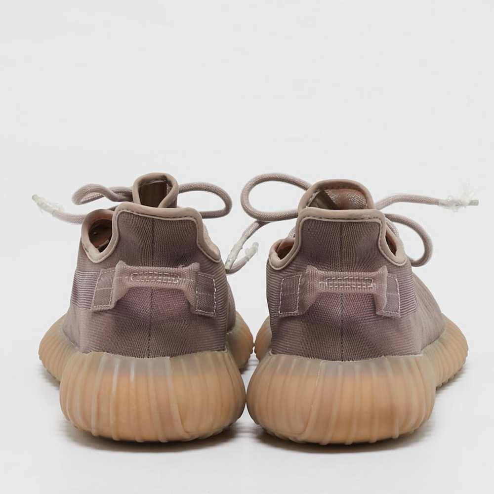 Yeezy x Adidas Trainers - image 4