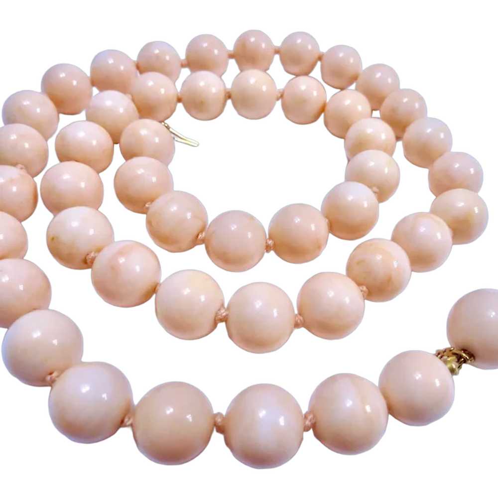 Vintage Crown Trifari Faux Coral Bead Necklace Kn… - image 1