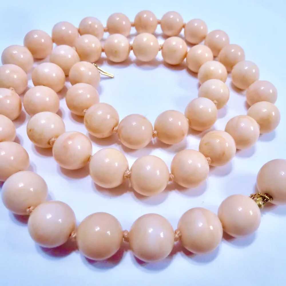 Vintage Crown Trifari Faux Coral Bead Necklace Kn… - image 2