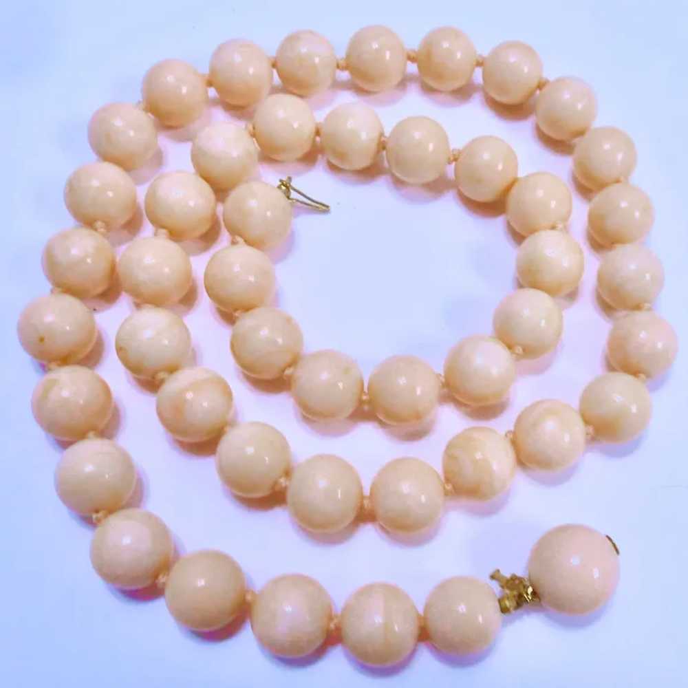 Vintage Crown Trifari Faux Coral Bead Necklace Kn… - image 3