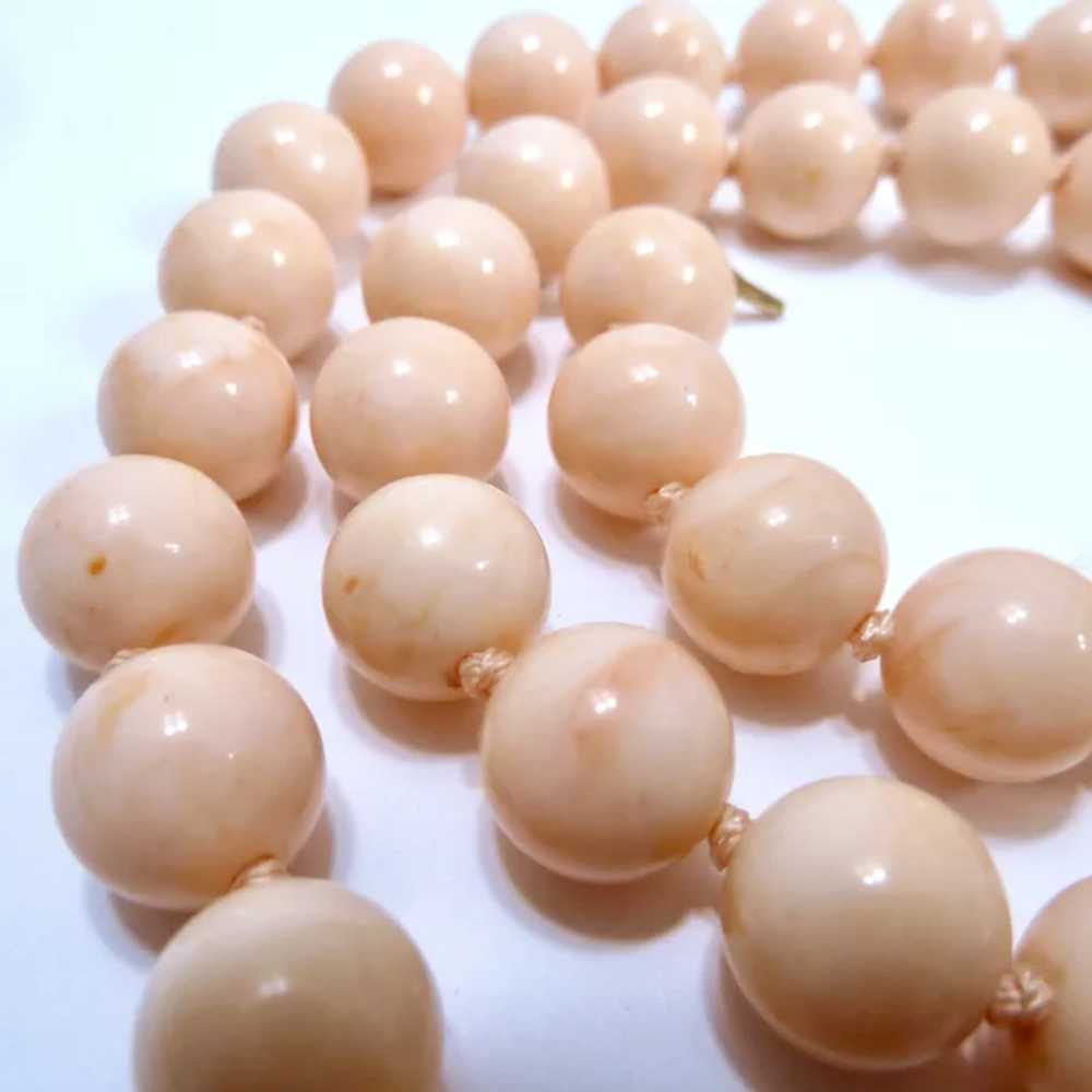 Vintage Crown Trifari Faux Coral Bead Necklace Kn… - image 4