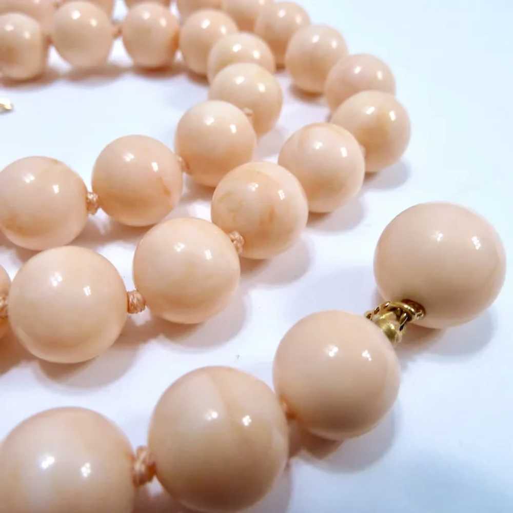 Vintage Crown Trifari Faux Coral Bead Necklace Kn… - image 5