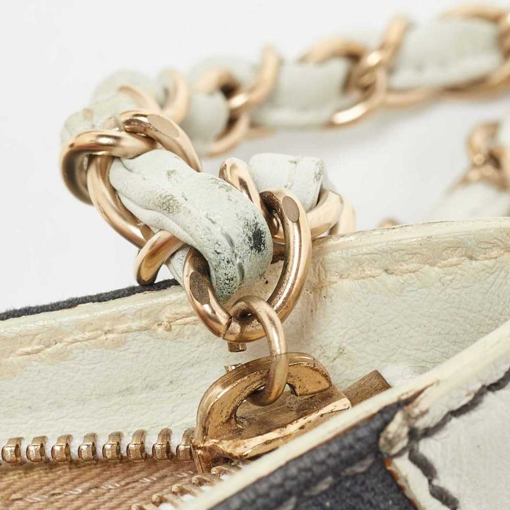 Chanel Leather clutch bag - image 5