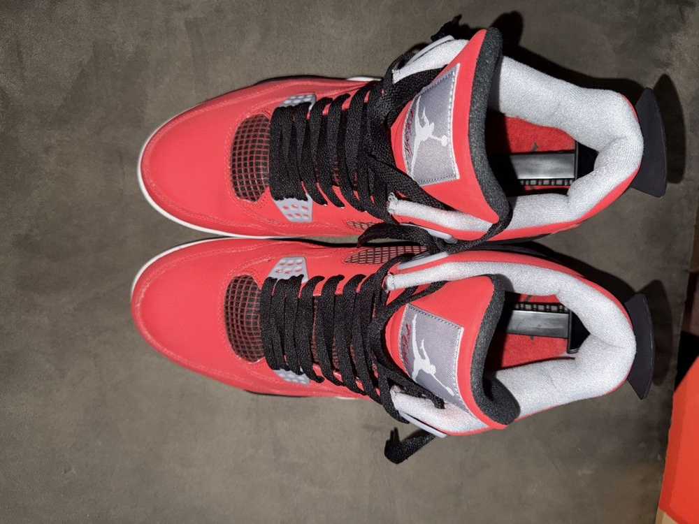 Jordan Brand × Nike Jordan 4 Toro Bravo - image 3