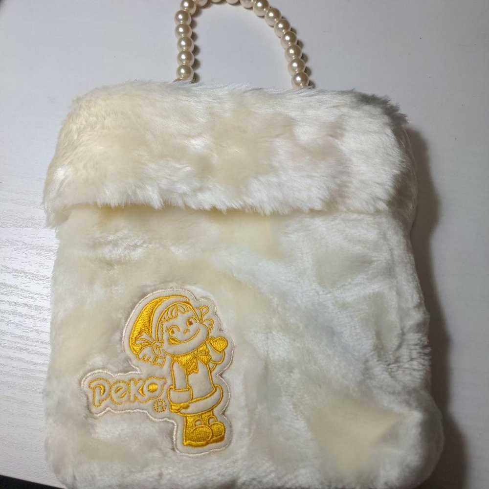 Fujiya Peko-chan Fur Material Deco Embroidery Pou… - image 1