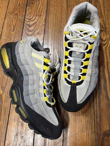 Nike × Vintage Air Max 95 Tour Yellow