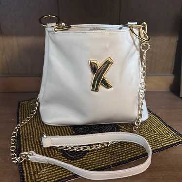 Vintage Off-white Leather Paloma Picasso Signature