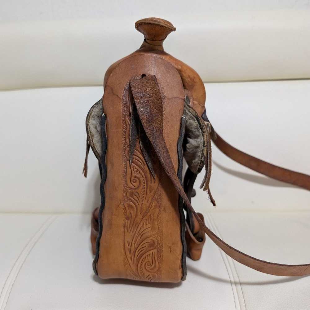 Vintage Tooled Leather Horse Saddle Tack Purse Sh… - image 2