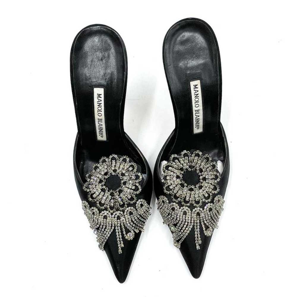 Manolo Blahnik Cloth heels - image 3