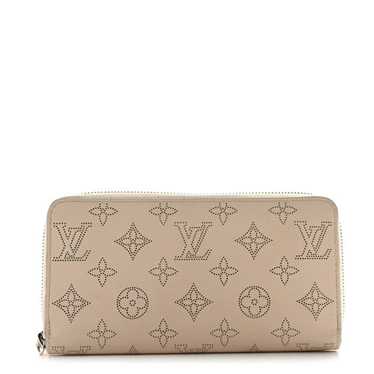 LOUIS VUITTON Mahina Zippy Wallet Ivory