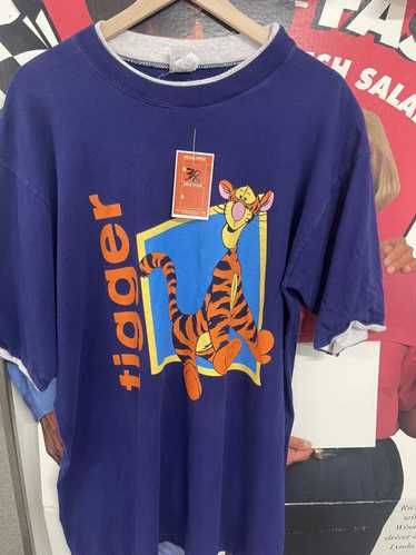 Vintage Blue tigger shirt