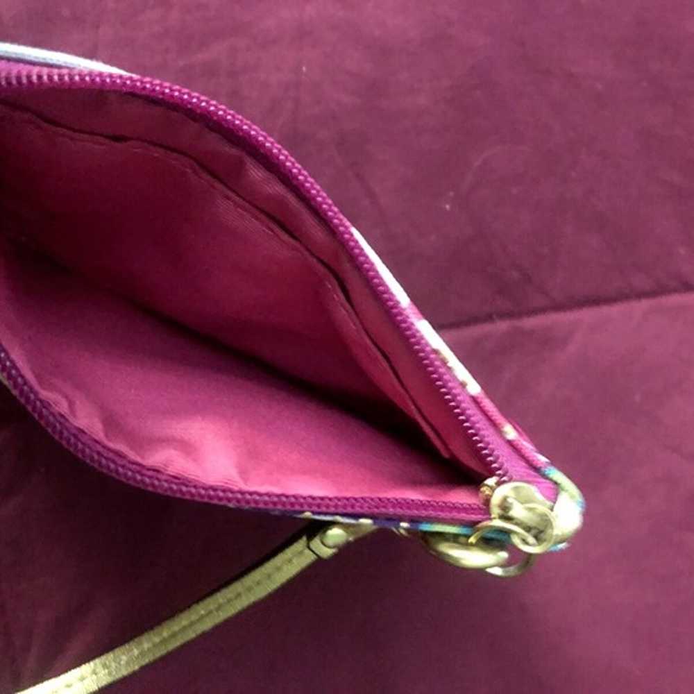 Coach Glam Poppy Wristlet in excellent Condition, - image 4