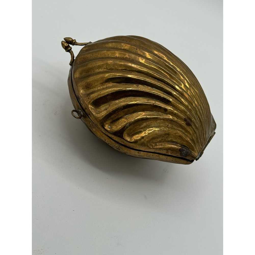 Vintage Art Deco Brass Clam Clutch Purse - image 3