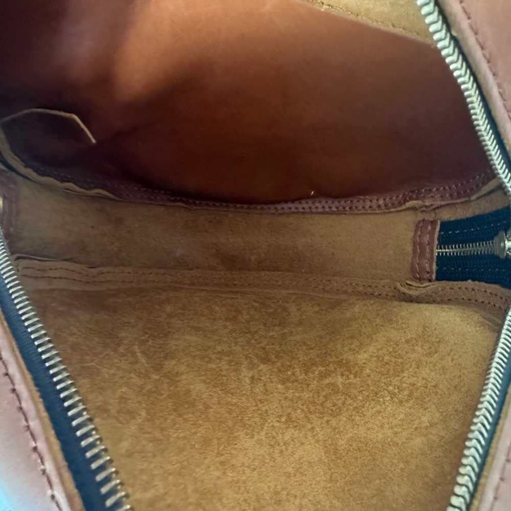 Portland Leather 'ALMOST PERFECT'
Circle Crossbody - image 9