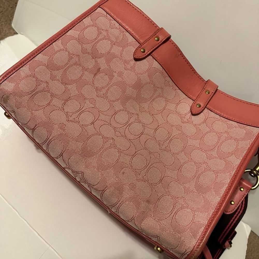 Coach field tote 30 in signature jacquard pink - image 2