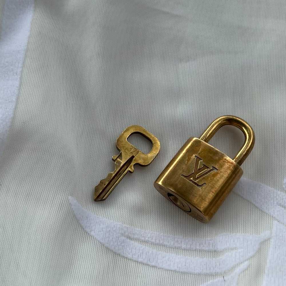 Louis Vuitton Brass Lock and Key 321 - image 1