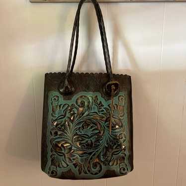 Patricia Nash Tooled Purse