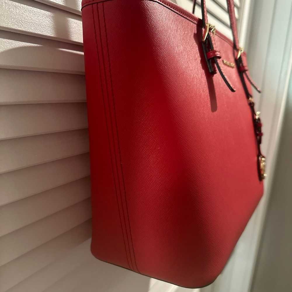 EUC Michael Kors Extra large Red Tote with MK gol… - image 3