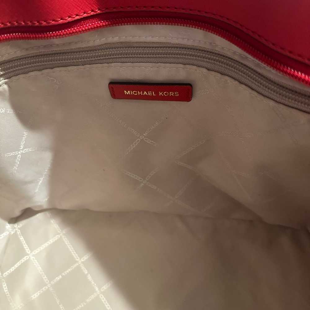 EUC Michael Kors Extra large Red Tote with MK gol… - image 8