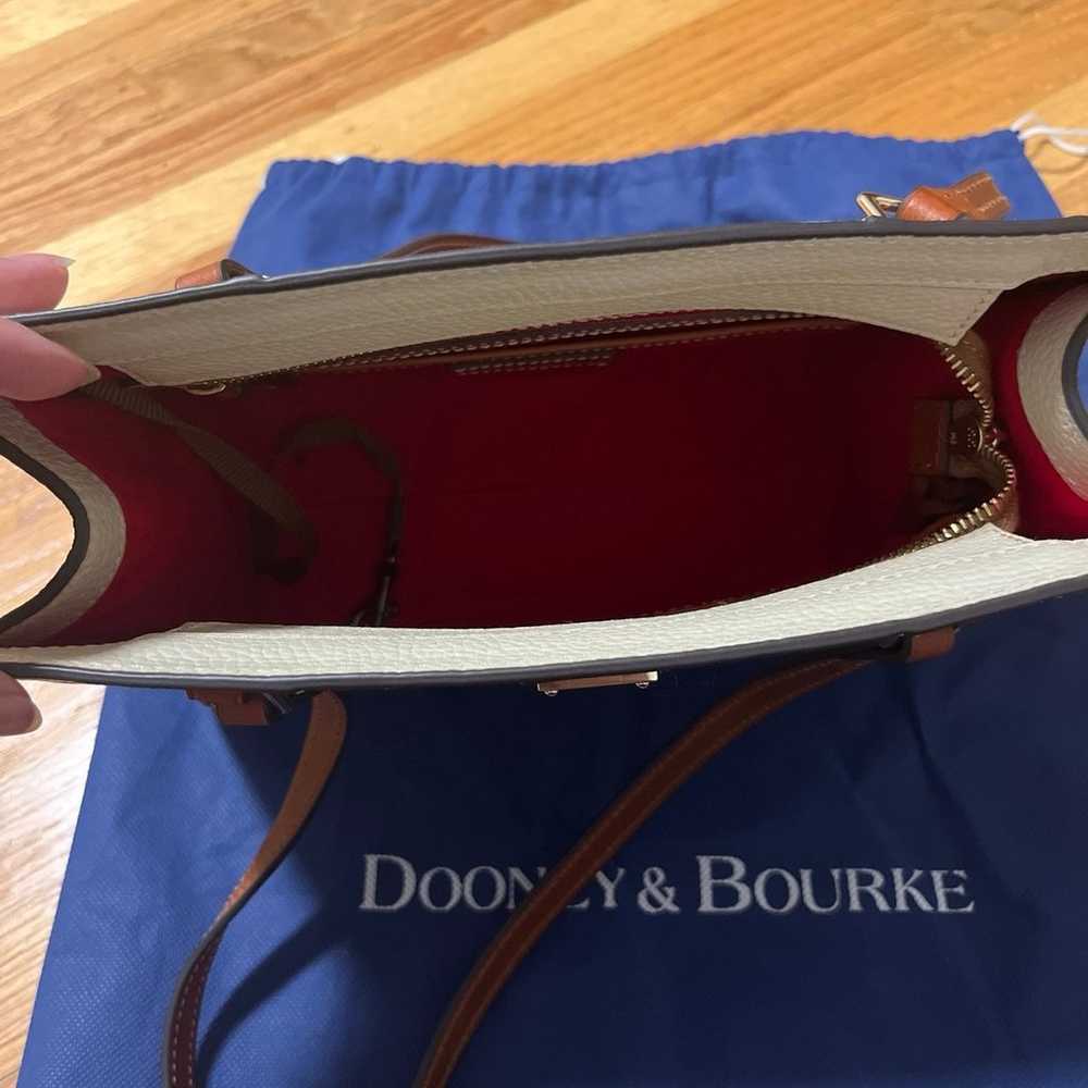 Dooney and Bourke Handbag - image 3