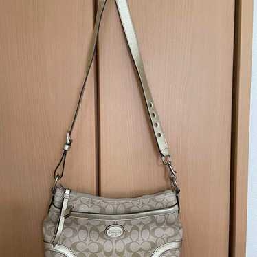 Coach shoulder bag GOLD