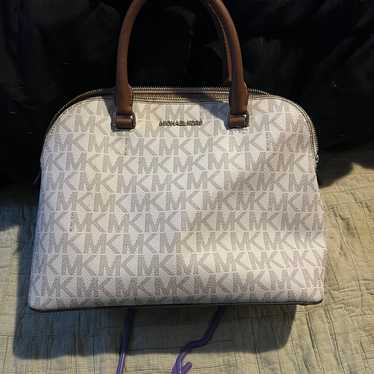 micheal kors purse - image 1