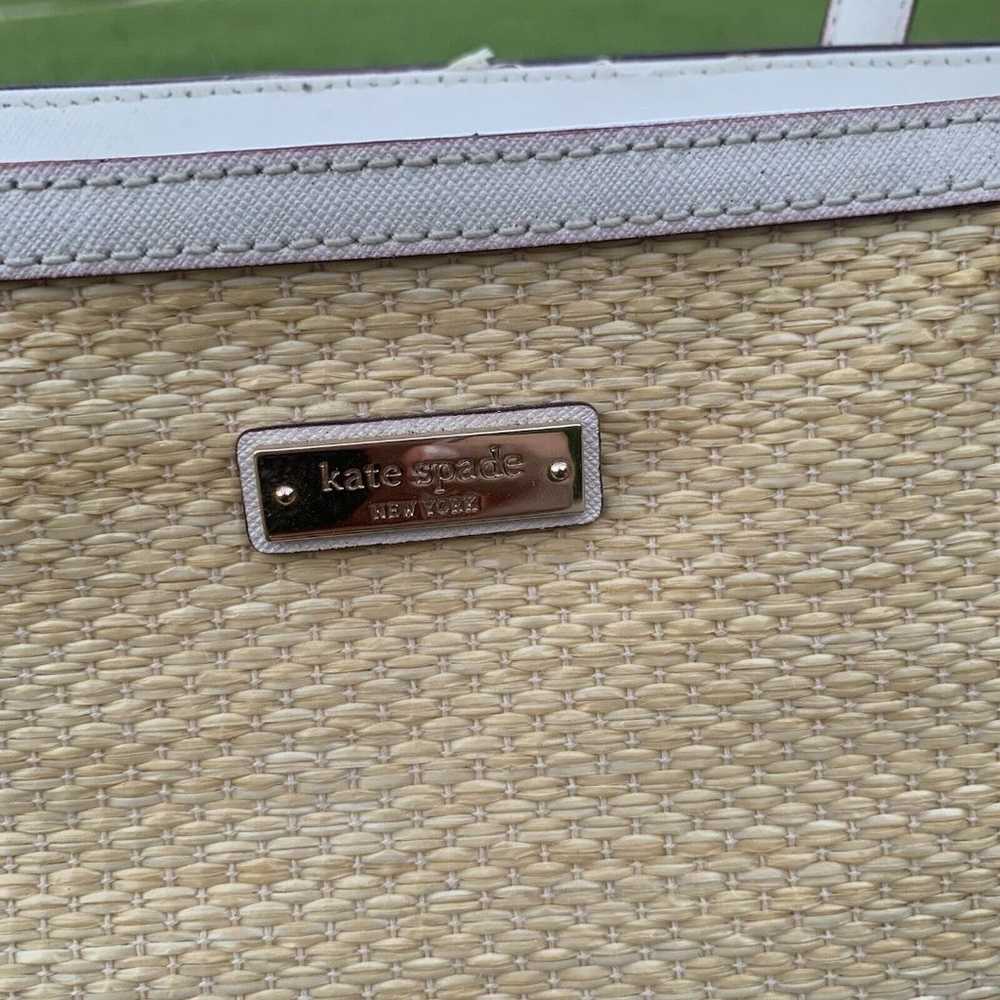 Kate Spade Tan White Woven Straw Large Satchel To… - image 2