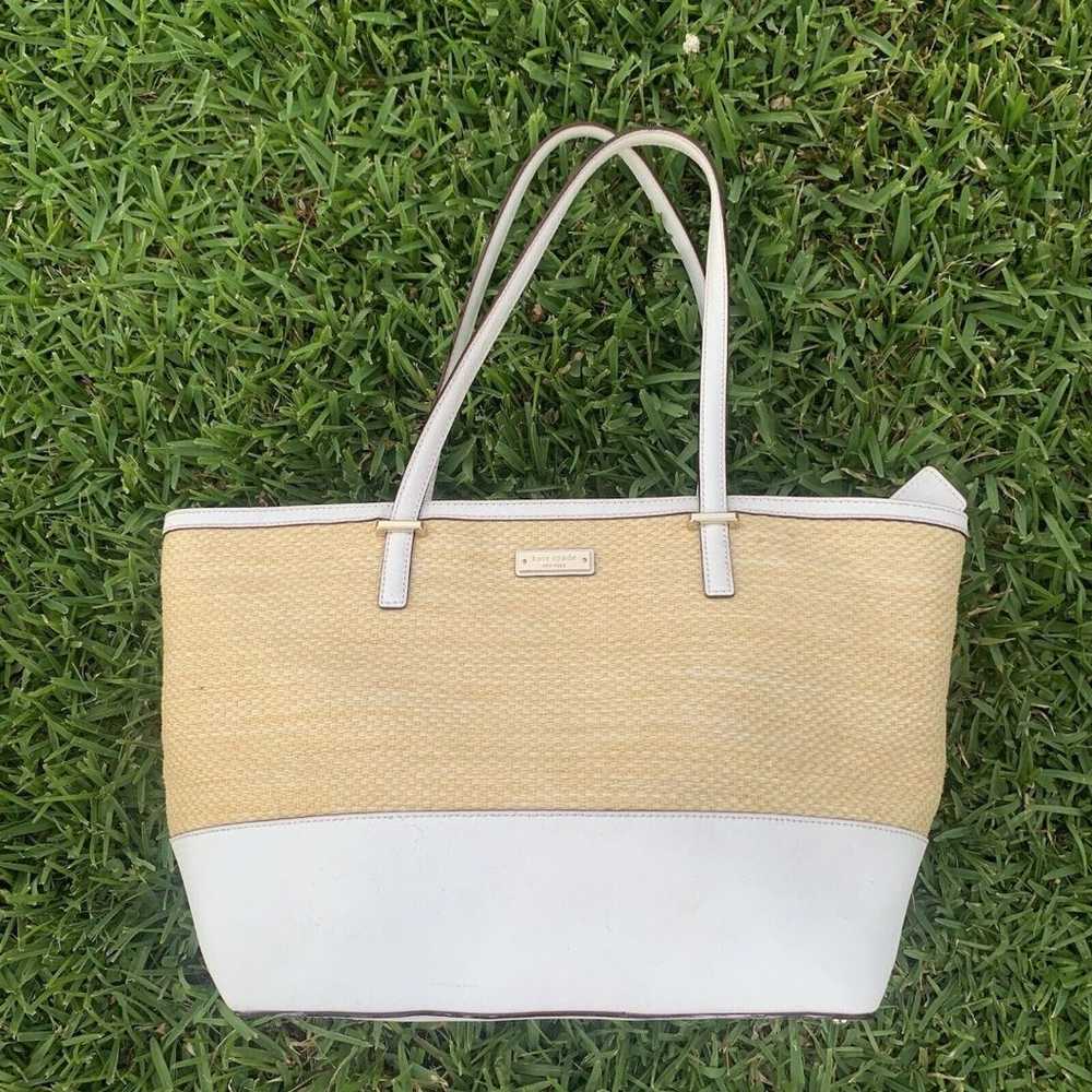 Kate Spade Tan White Woven Straw Large Satchel To… - image 6