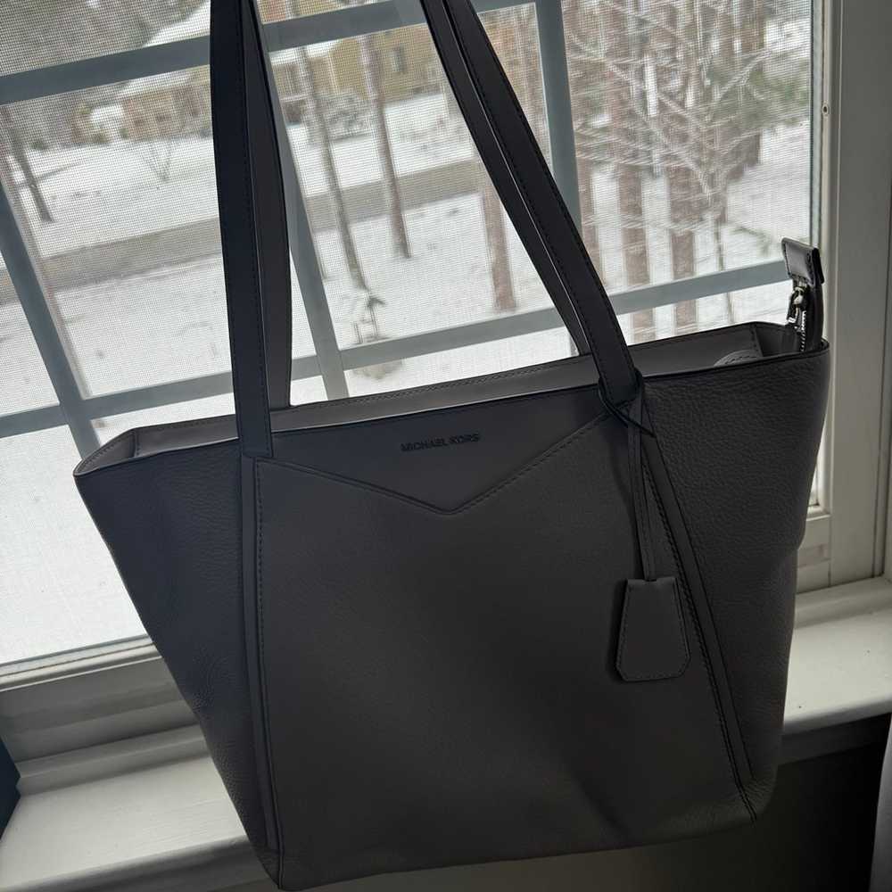 Gray Michael Kors Purse - image 5