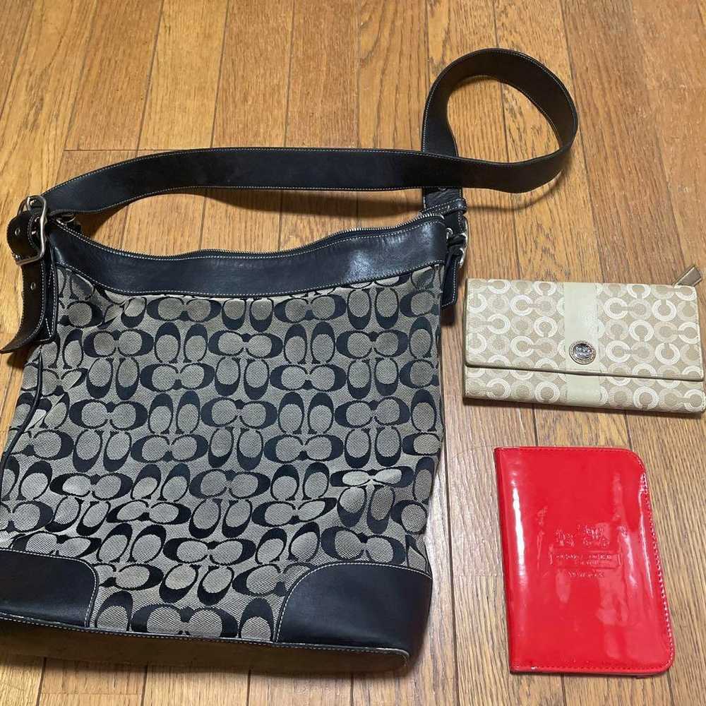 COACH Coach bag, wallet, and accessory set for sa… - image 1