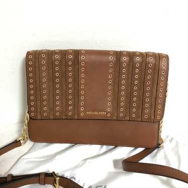 Michael Kors Brooklyn Grommet Caramel Ba