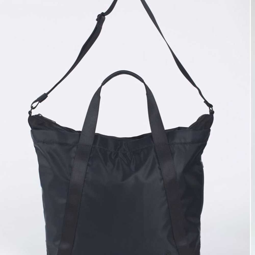 Lululemon carry the day bag - image 2