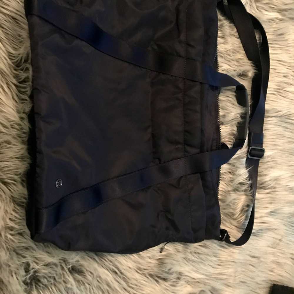 Lululemon carry the day bag - image 3