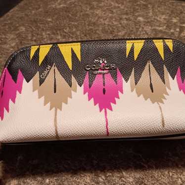 Coach cosmetic case - image 1