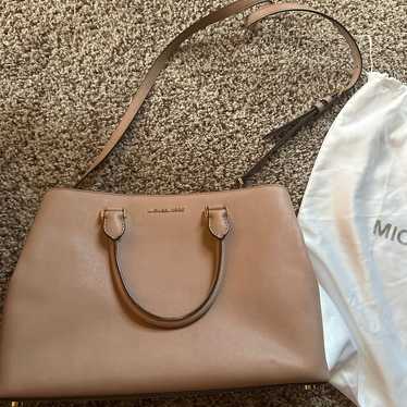 Michael Kors tote