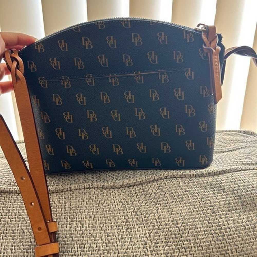 Dooney and Bourke crossbody bag - image 2