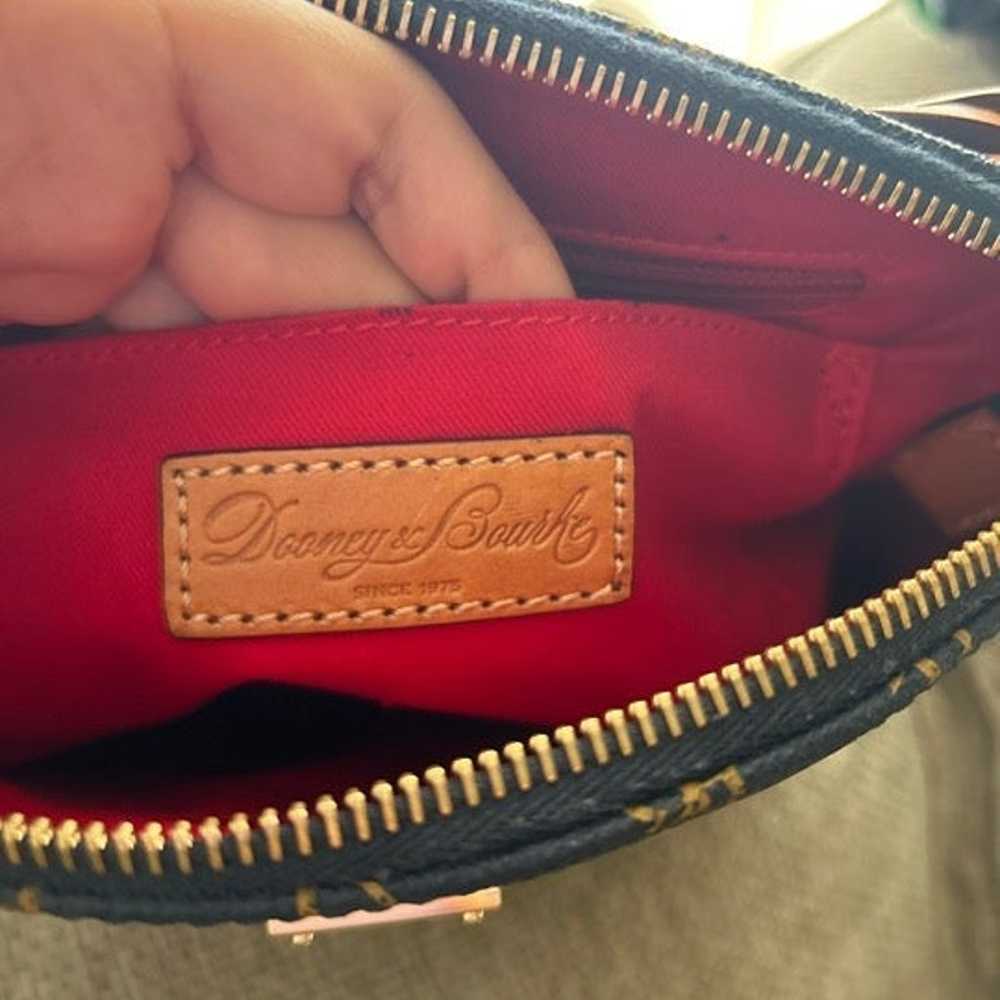 Dooney and Bourke crossbody bag - image 4