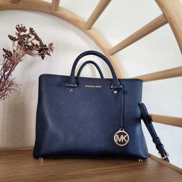 Michael Kors Savannah Large
Satchel