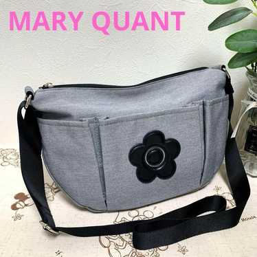 NEW ERA(R) x MARY QUANT Square Body Bag (Black)