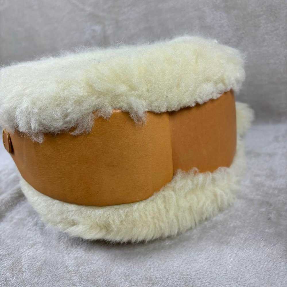 Excellent condition MONTEROSA MUKU sheepskin bag … - image 5