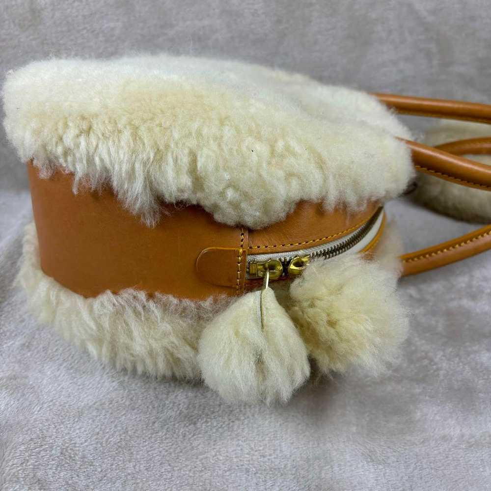 Excellent condition MONTEROSA MUKU sheepskin bag … - image 7