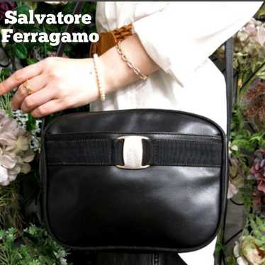 Salvatore Ferragamo Vara Ribbon Shoulder Bag.