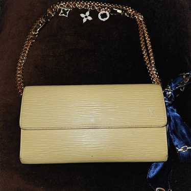 Louis Vuitton wallet with chain - image 1