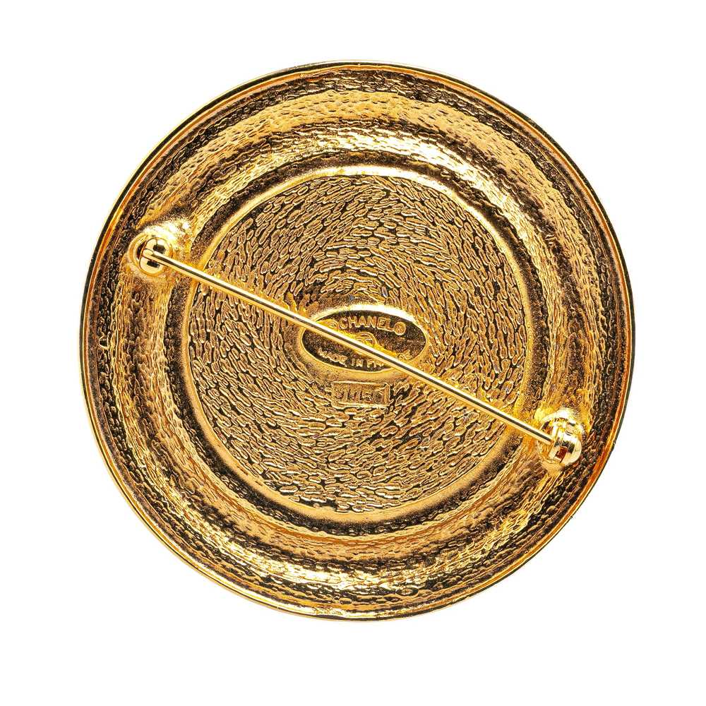 Gold Chanel Gold Plated 31 Rue Cambon Brooch - image 2