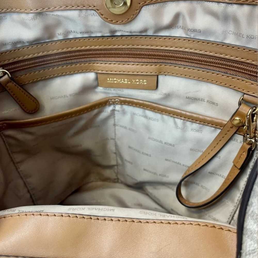 Large Michael Kors Purse Handbag - image 9