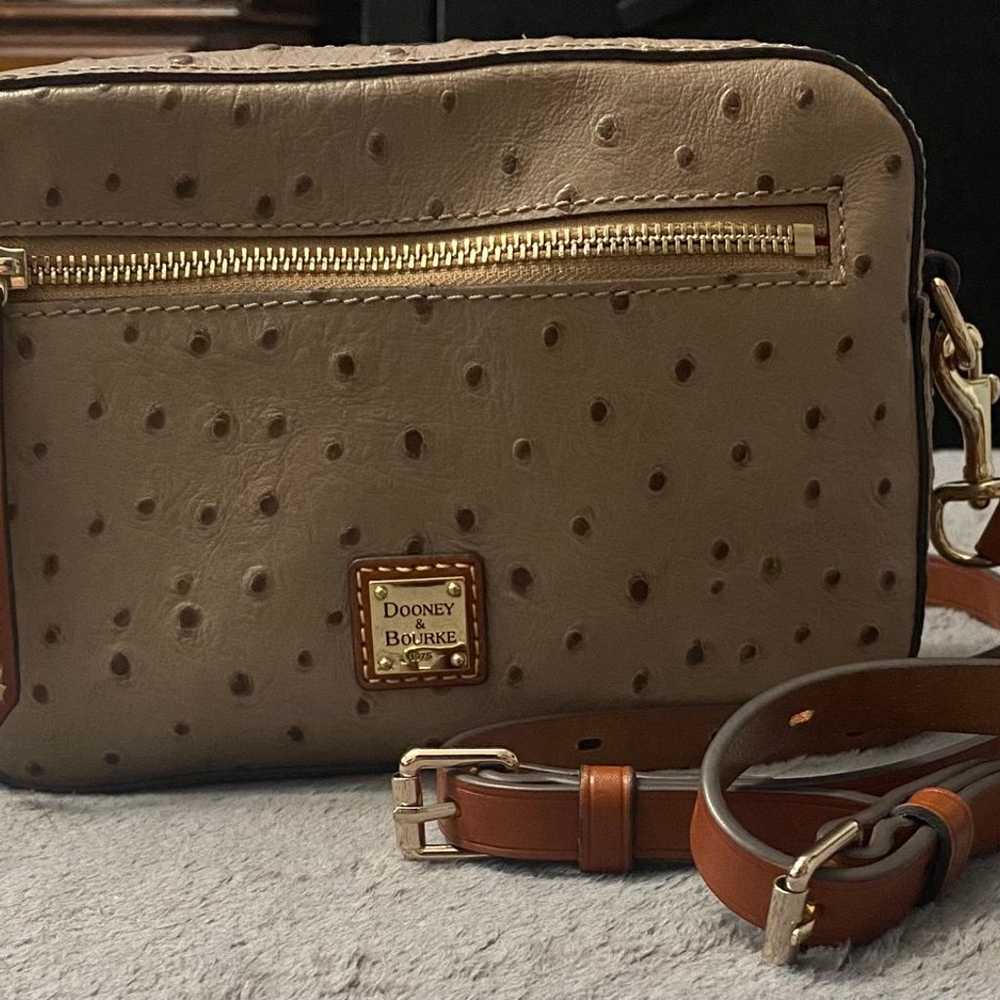 Dooney & Bourke - image 1